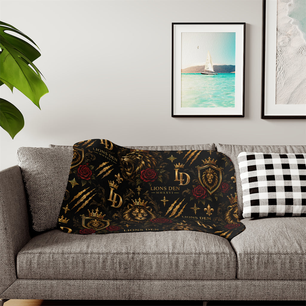 Lions Den Heritage Pattern Sherpa Blanket
