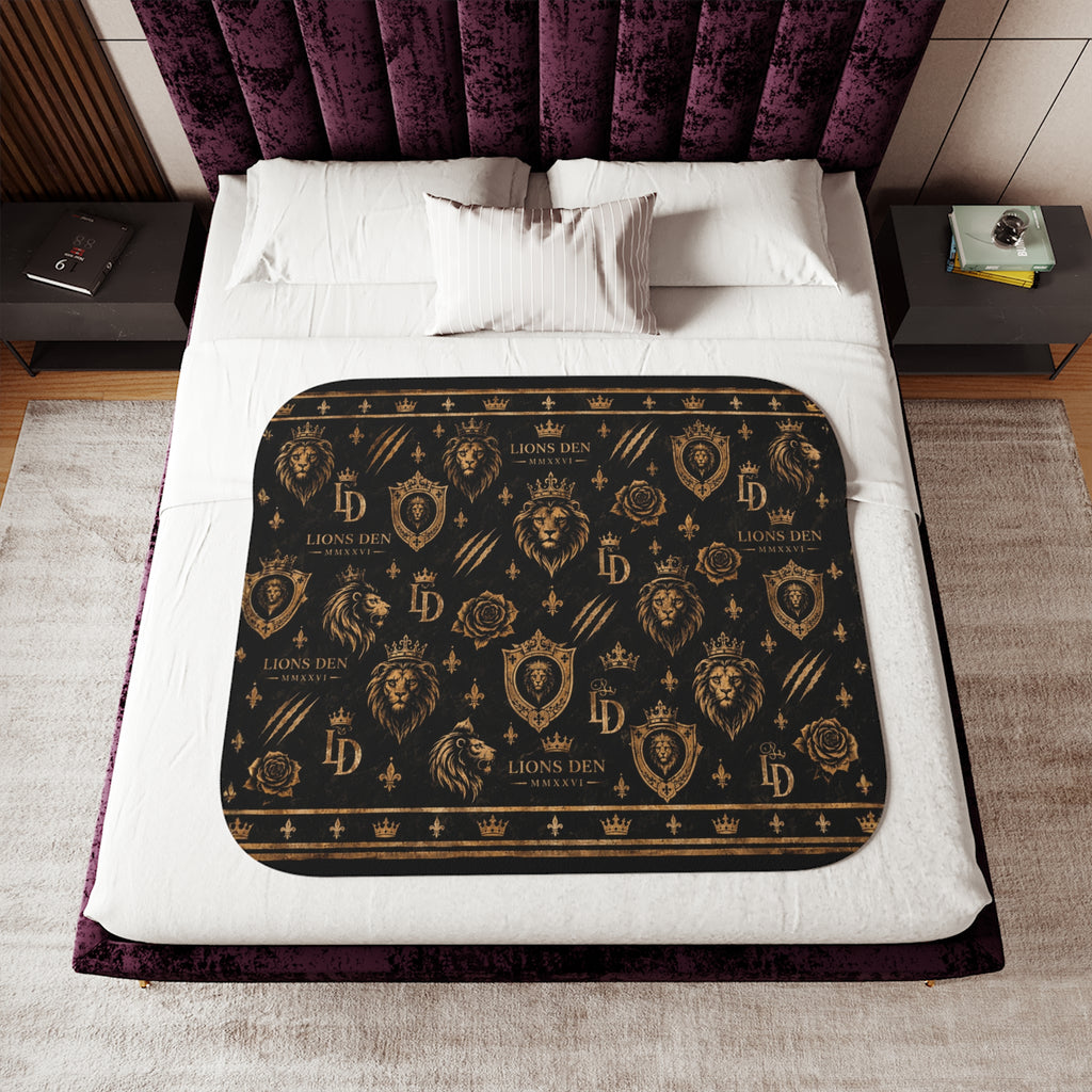 Lions Den Icon Pattern Sherpa Blanket