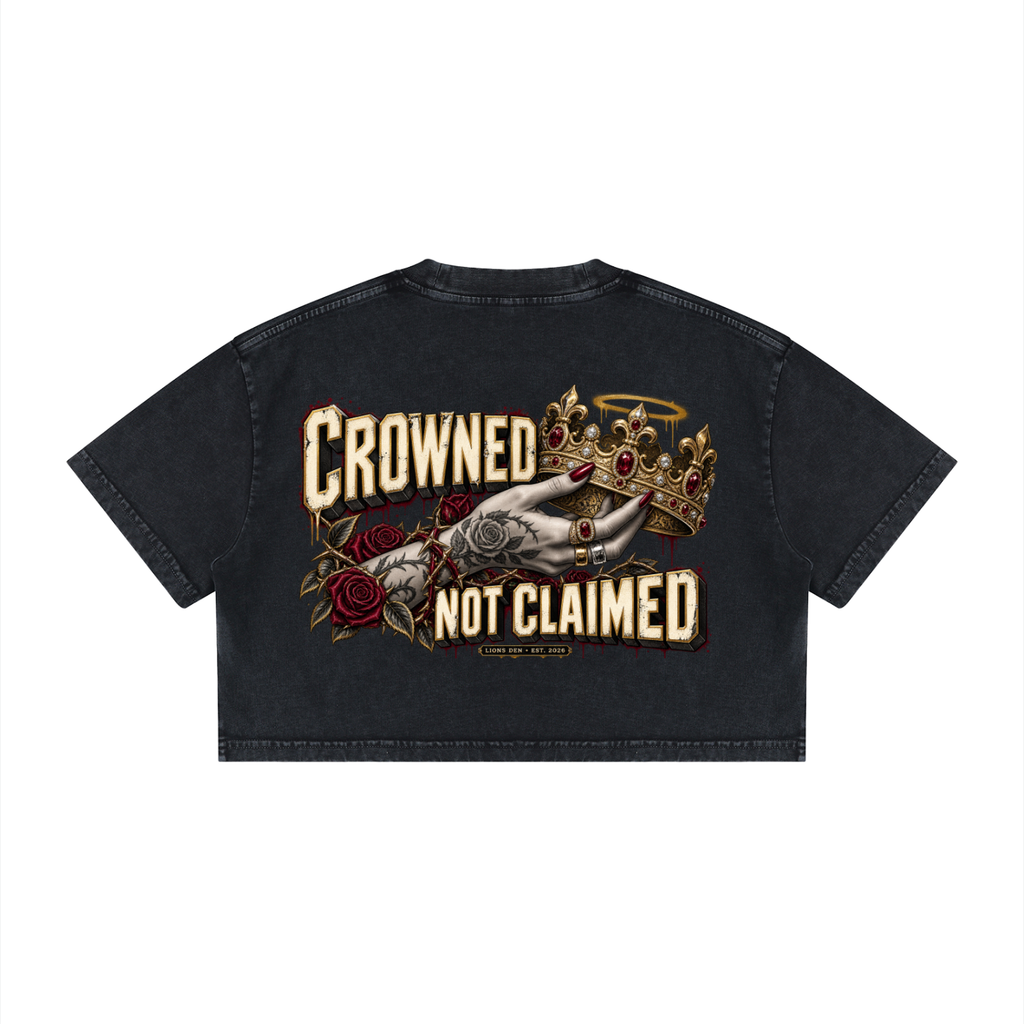 Crowned LD Mineral-Wash Crop Tee