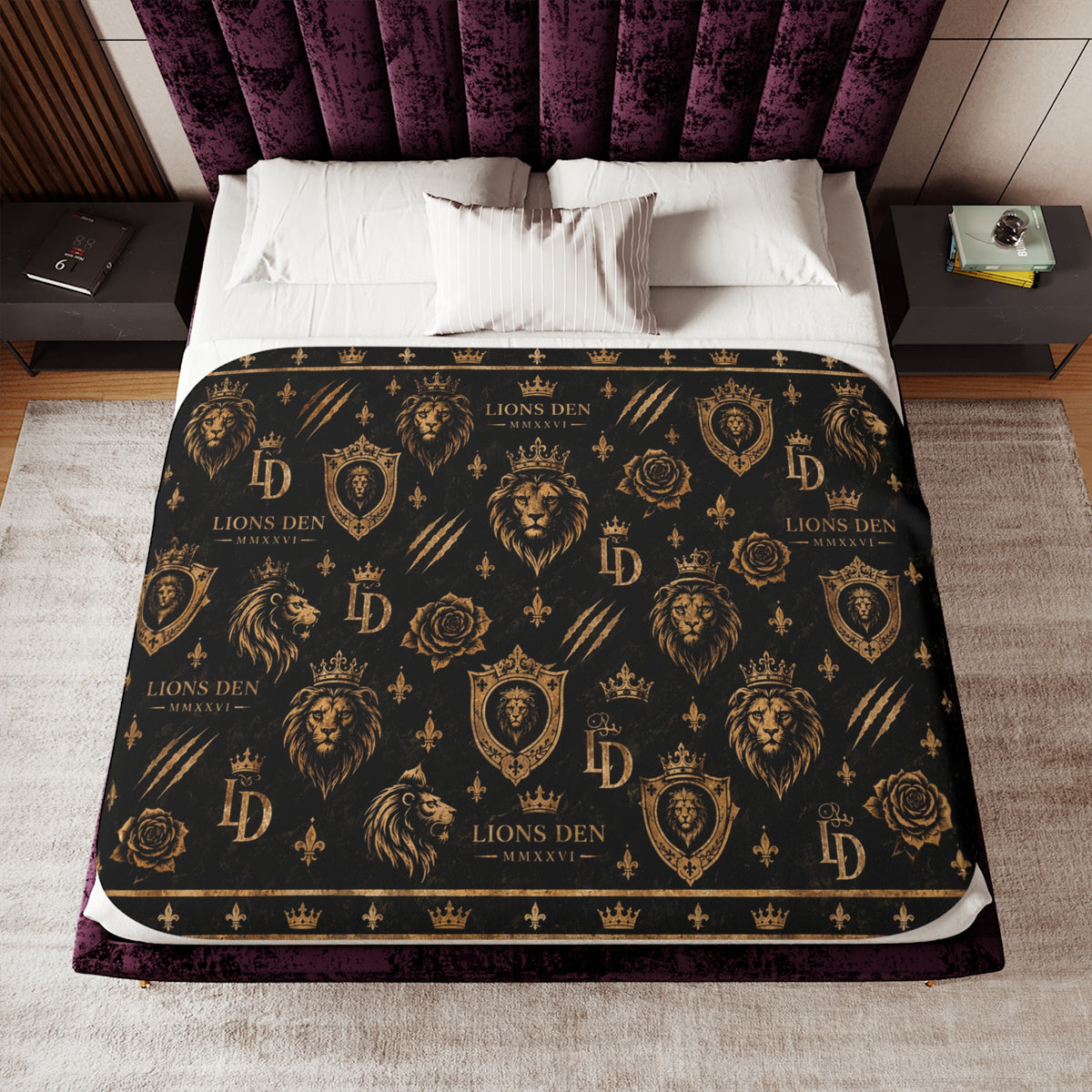 Lions Den Icon Pattern Sherpa Blanket